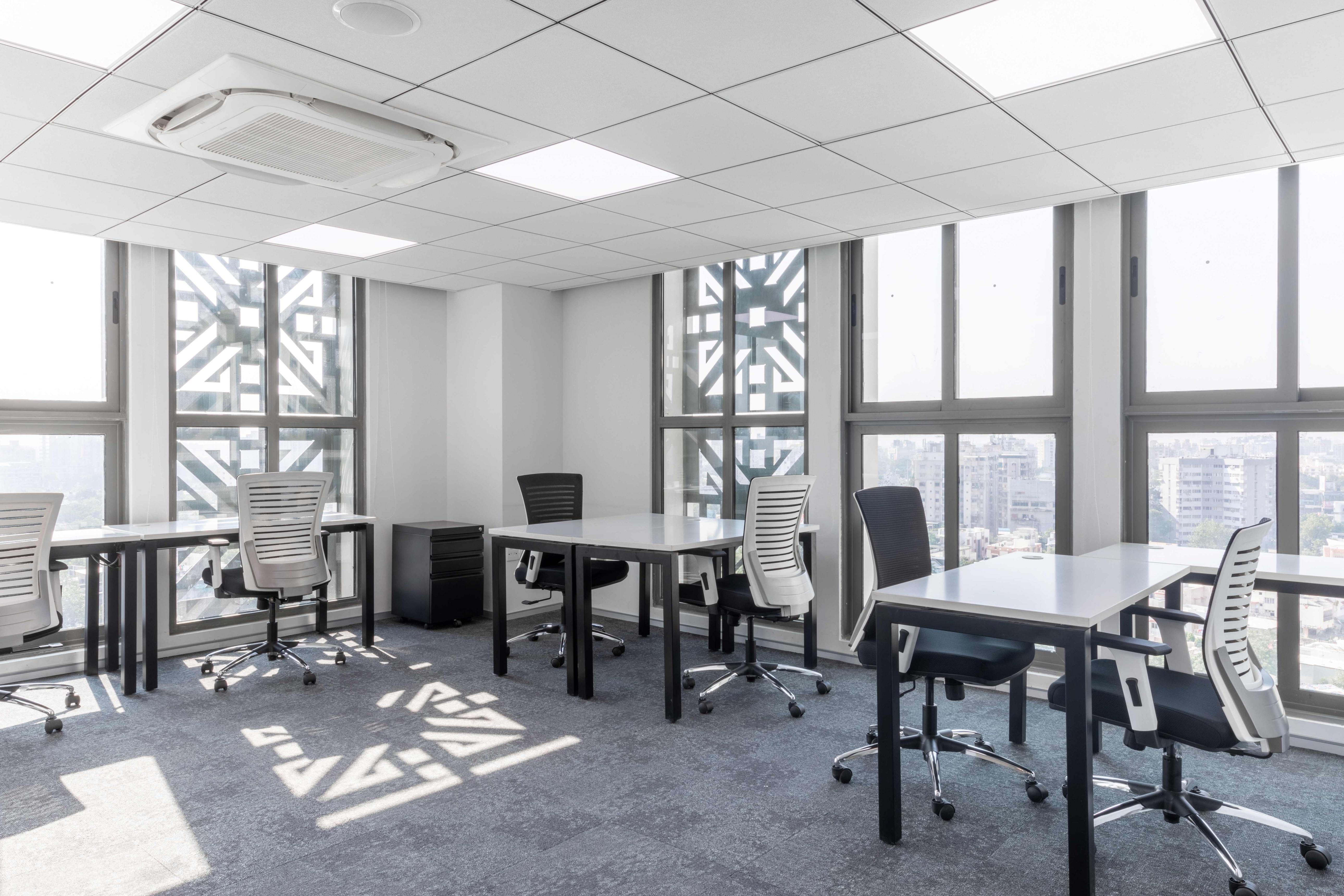 Navratna Corporate Park 4