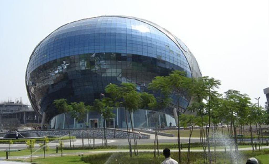 Well-maintained corporate guest house facility space reflecting