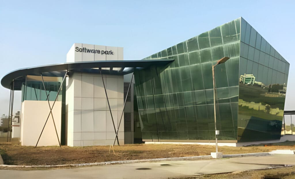 Strategic business setup featuring virtual office address